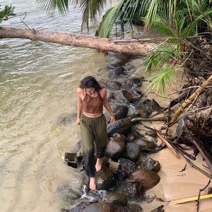 Meet your Posher, Bliss